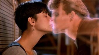 国产谍战吻戏大全集视频,激情瞬间，情感纠葛