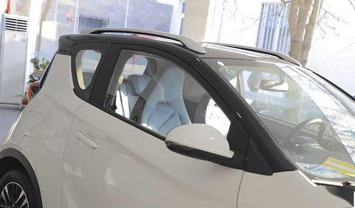 国产车刮到墙上视频,惊险一幕引发网友热议